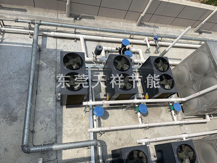 東莞漢凱電子太陽能熱水工程